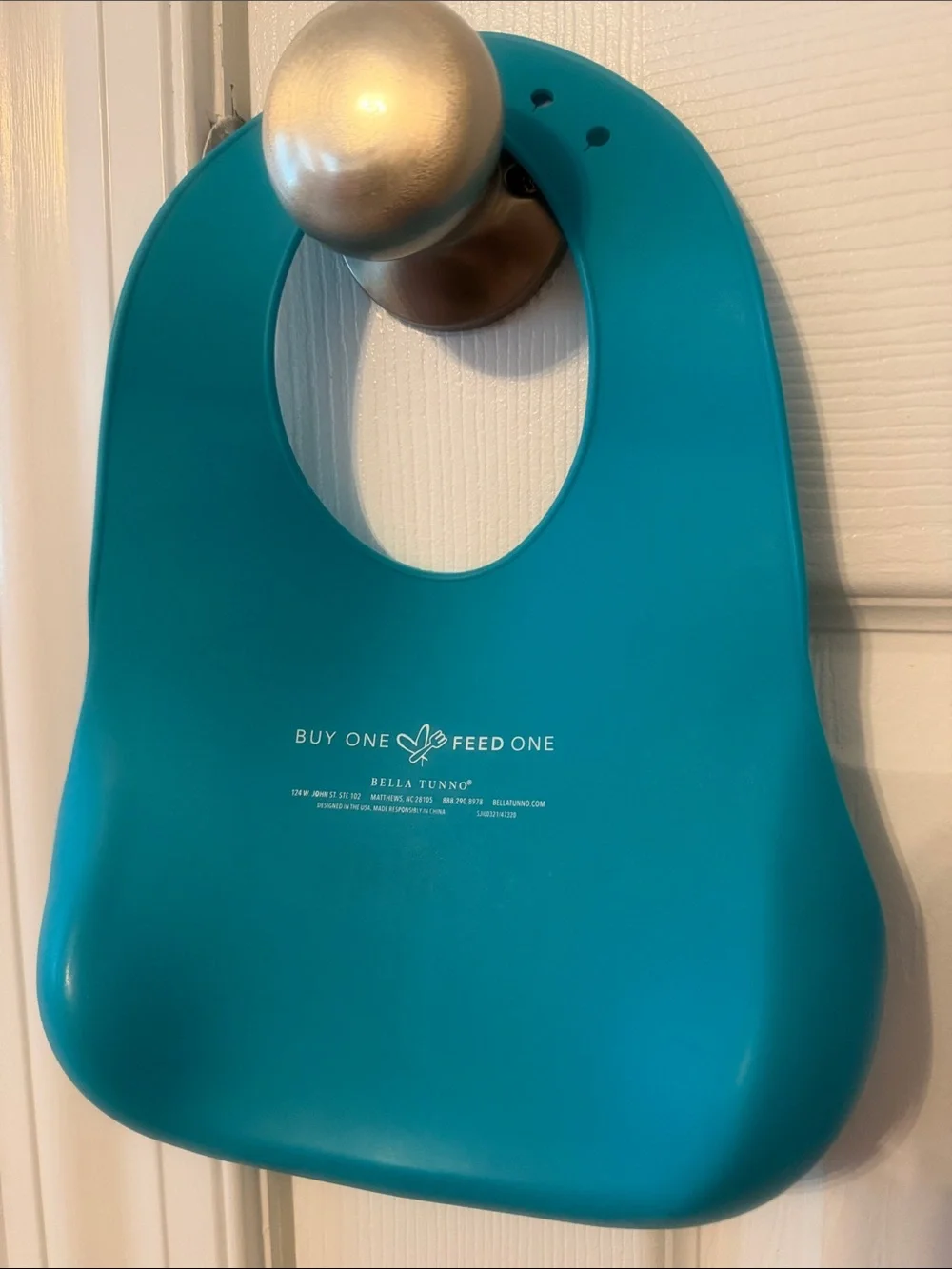 Bella Tunno Silicone Bib  - 